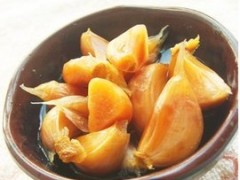 鎮江糖醋蒜怎么做？鎮江糖醋蒜商業配方工藝，鎮江糖醋蒜制作技巧，鎮江糖醋蒜做法：